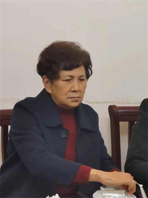 寿星刘文凤女士.jpg