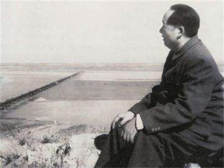 肖尚平诗歌颂毛公.jpg